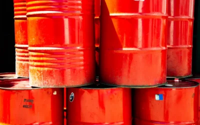 Alta do Petróleo Complica Decisão do Fed sobre Juros; Petrobras e PRIO Disparam na B3