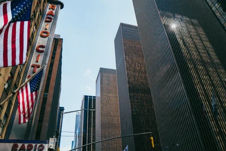 MaxsMaking (MAMK) recebe notificação de exclusão de listagem da Nasdaq