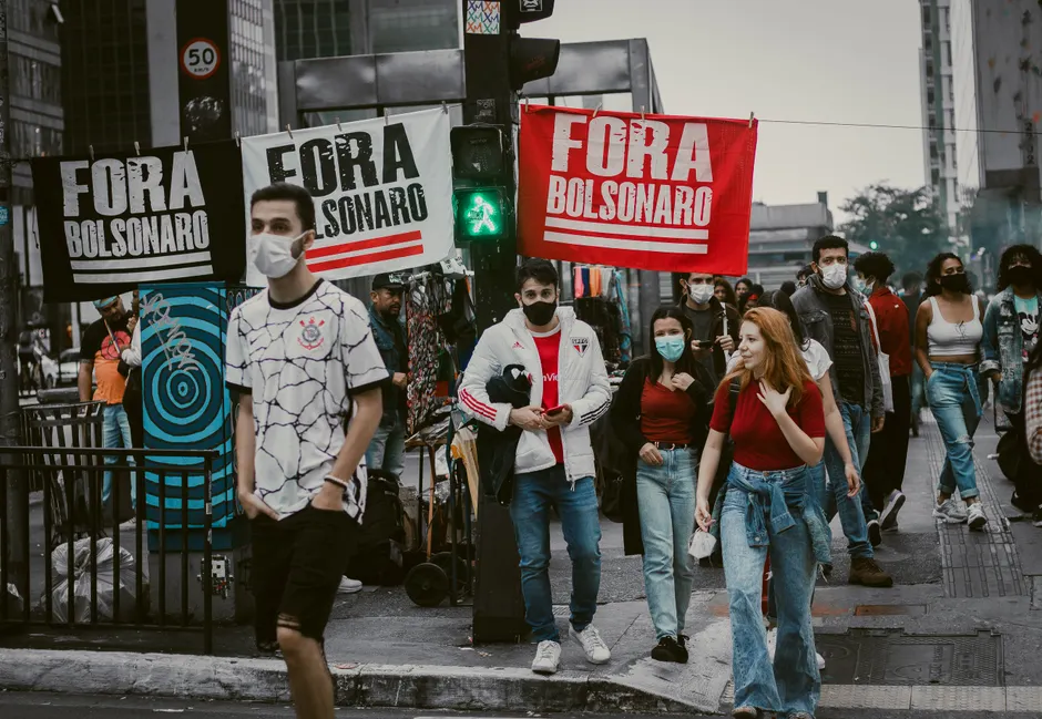 Milei participa de lançamento da candidatura de Flávio Bolsonaro em São Paulo