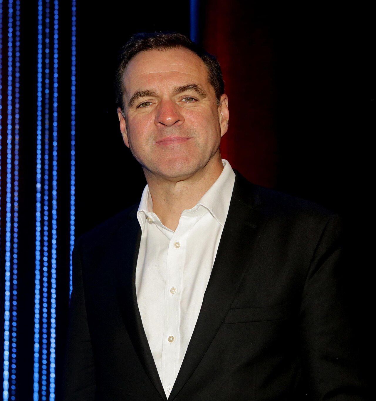 Niall Ferguson alerta: guerra prolongada no Irã pode desencadear crise de dívida na América Latina