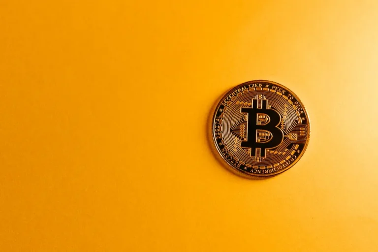 World Foundation capta US$ 52,5 milhões em venda de tokens WLD com lockup de um ano