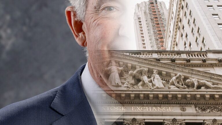 Dólar opera em alta de 1% a R$ 5,22 e Ibovespa inverte sinal após declarações de Jerome Powell
