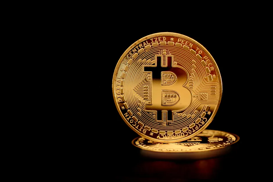 Fortuna em Bitcoin de Satoshi Nakamoto é estimada em US$ 71 bilhões em meio à queda recente do merca