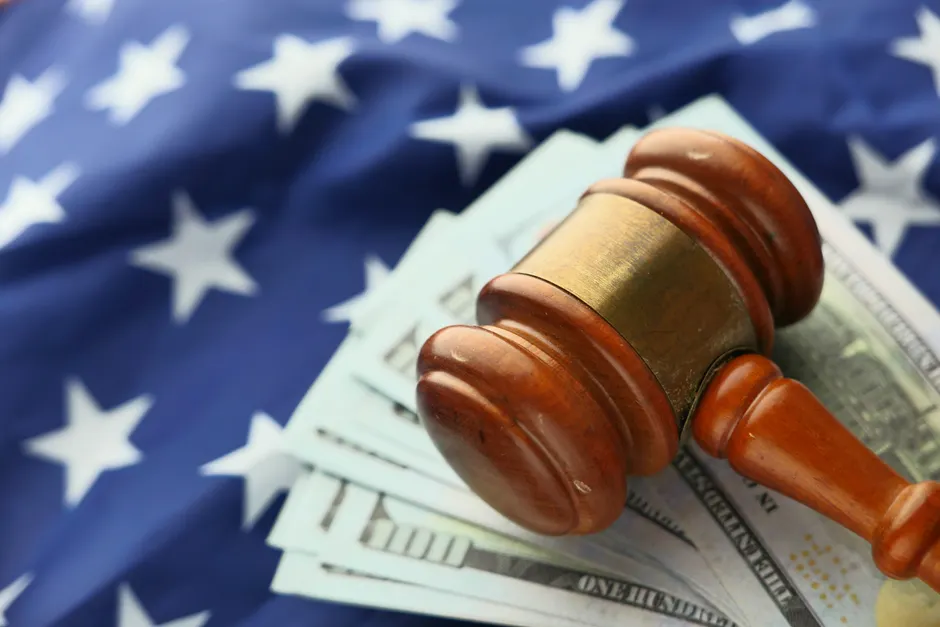 Mercado monitora risco de desova de ativos federais após racha entre Trump, Powell e equipe econômic