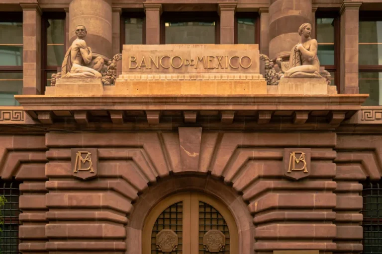 Santander recebe aprovação do Federal Reserve para aquisição da Webster Financial Corporation