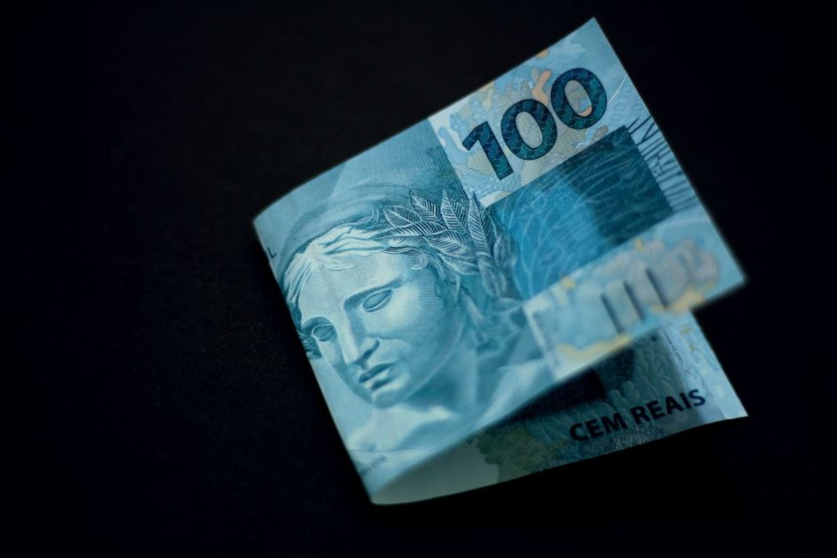 Dólar fecha a R$ 5,19 com Treasury acima de 5% e Brent a US$ 106,60; Ibovespa recua 0,99%
