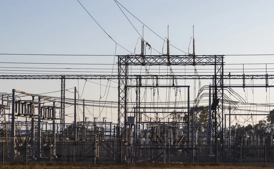 Elektro Redes (EKTR4) protocola versão atualizada de aviso de proventos na CVM