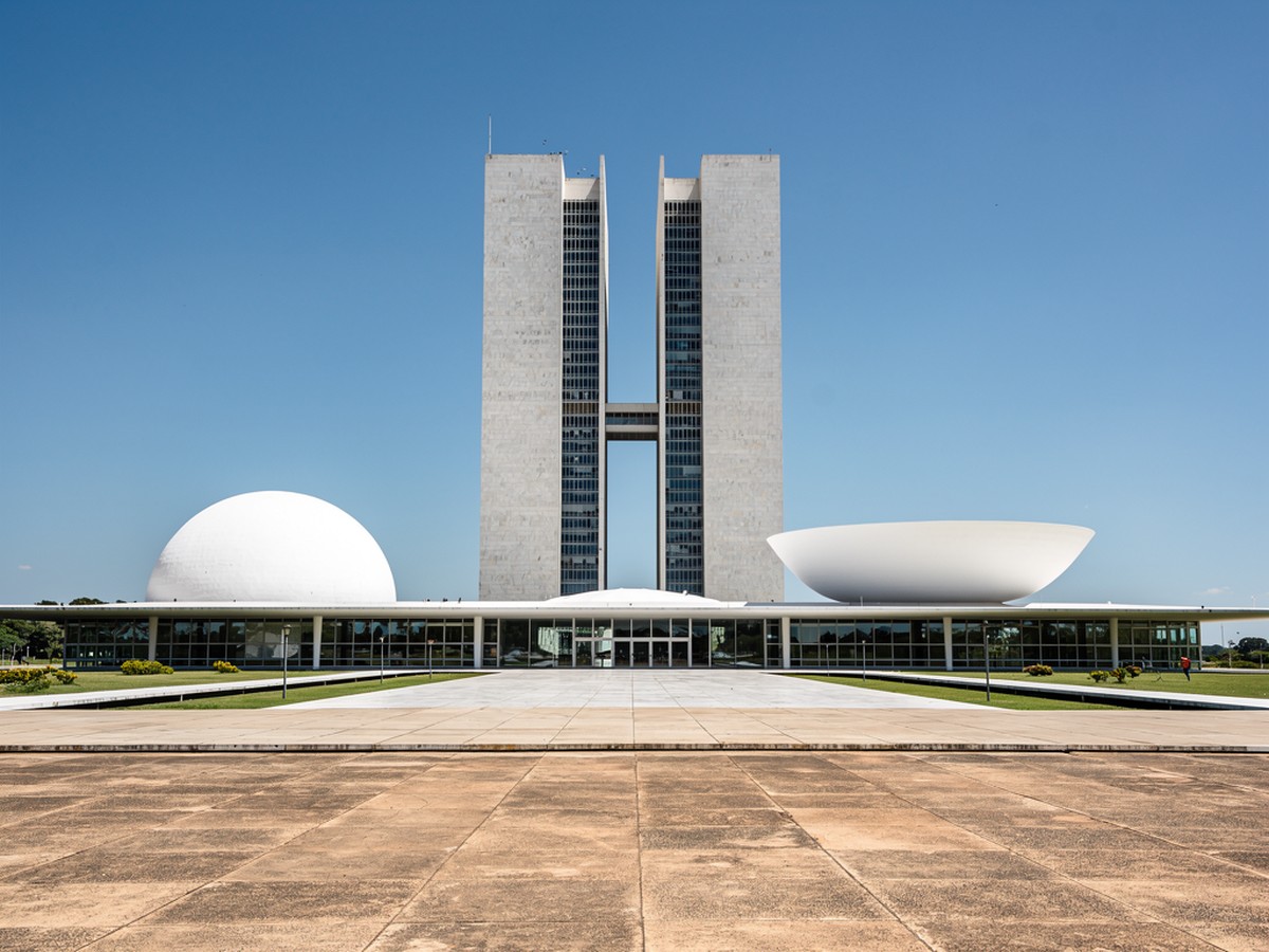 Projeto na Câmara cria quarentena de dez anos para tribunais e agências reguladoras