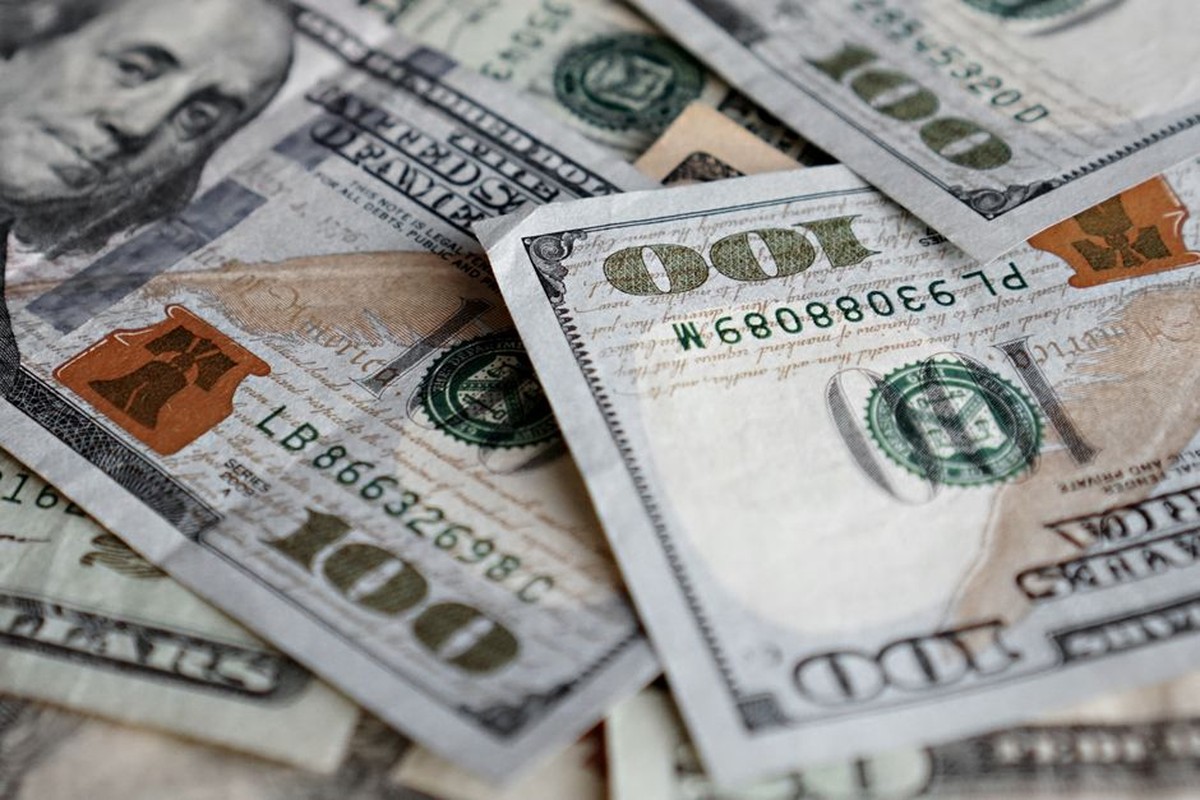 Dólar fecha a R$ 5,087 com alta de 1,15% na contramão do exterior; Ibovespa recua 1,06% aos 204 mil