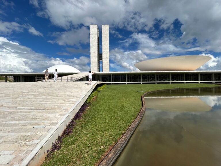 Senado: PL chega a 28 cadeiras em 2027, maior bancada desde 1988; PT terá 9 e PSD recua a 5